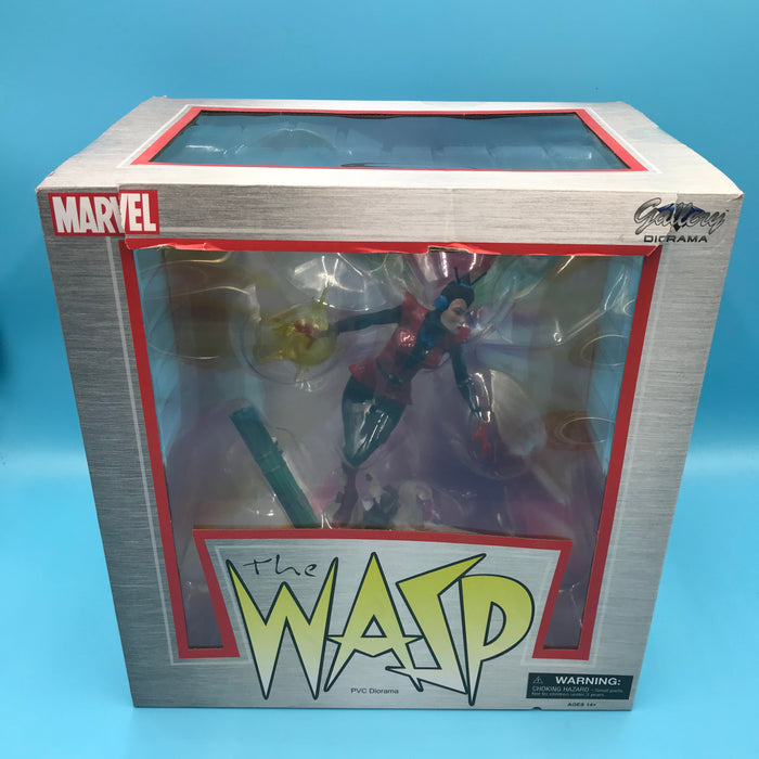 GARAGE SALE - Diamond Select Marvel Gallery - Comic Wasp PVC Figure - Sure Thing Toys