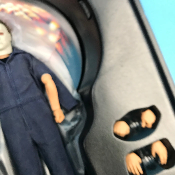 GARAGE SALE - Mezco One:12 Collective Michael Myers Action Figure - Sure Thing Toys