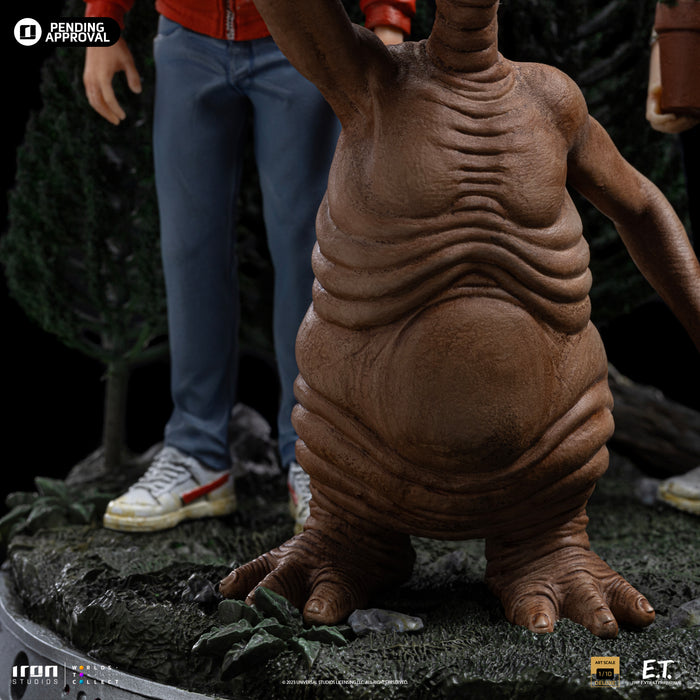 Iron Studios BDS Art Scale: E.T. - Elliot and Gertie Deluxe 1/10 Statue - Sure Thing Toys