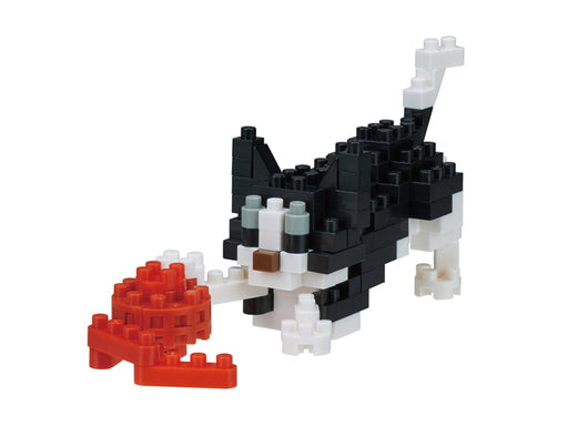 Nanoblock Animals in Action Series - NBC_271 Playing Cat - Sure Thing Toys