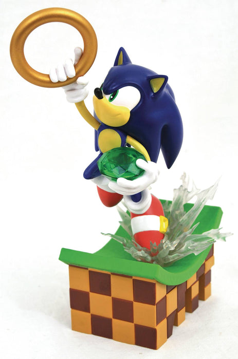 Diamond Select Toys Gallery: Sonic the Hedgehog - Sonic PVC Statue - Sure Thing Toys