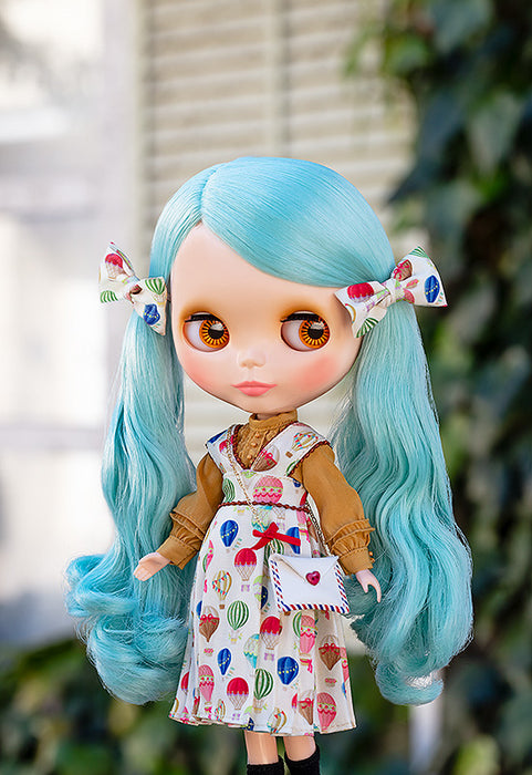 Good Smile Blythe Doll - Float Away Dream Doll - Sure Thing Toys