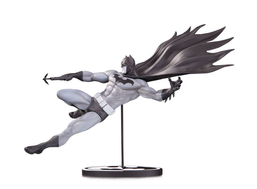 DC Collectibles Batman Black & White Statue by Doug Mahnke - Sure Thing Toys