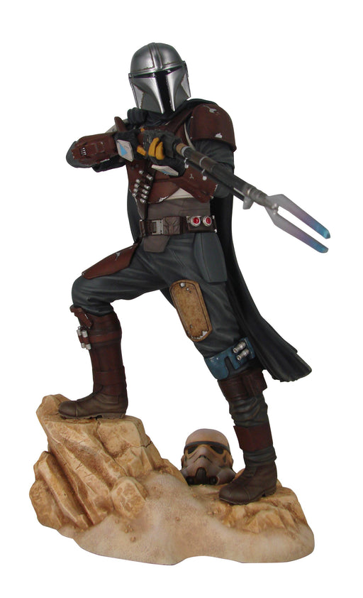 Diamond Select Toys Premier Collection: Star Wars - The Mandalorian (Mk1 Ver.) Statue - Sure Thing Toys